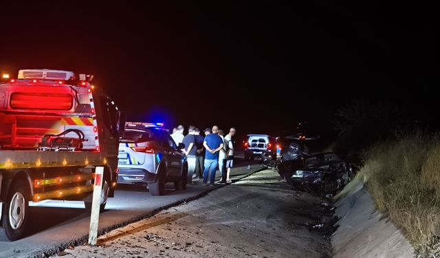 Edirne'de 2 otomobil kavşakta çarpıştı: 9 ağır yaralı