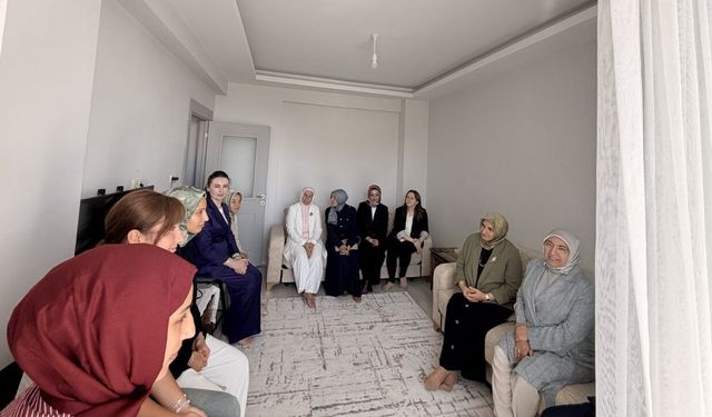 AK Kadın Kahramanmaraş'tan hane ziyareti