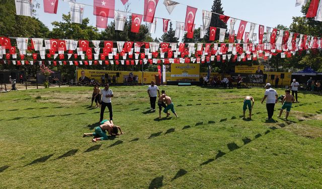 Kahramanmaraş’ta 26 yıl sonra Ağustos Fuar Güreşleri yeniden başladı