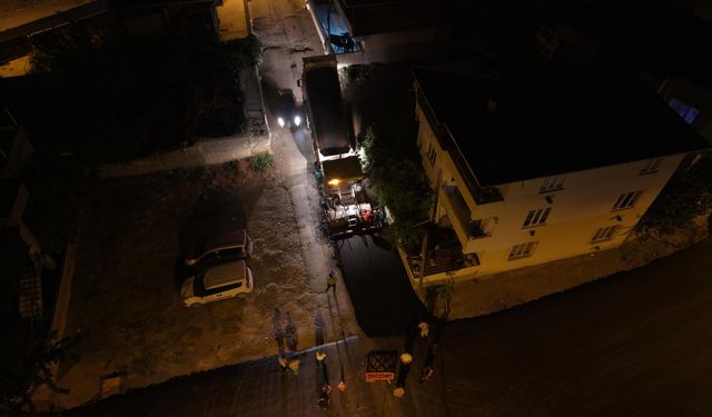 Kahramanmaraş’ta yollar yenileniyor: Ekipler Yahya Kemal’de