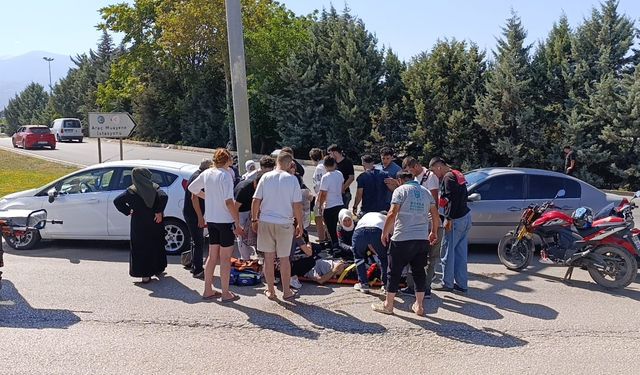 Bursa'da Kavşakta Feci Motosiklet Kazası