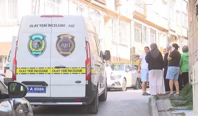 Eşini ve kızını silahla öldüren koca intih*r etti