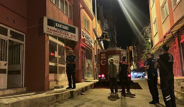Haber alınamayan 81 yaşındaki kadın evinde uyuyormuş