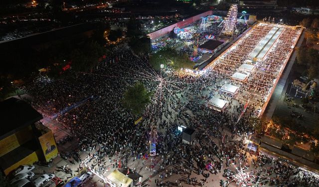 Kahramanmaraş Ağustos Fuarı’na Rekor Ziyaret! Rakam Dudak Uçuklattı