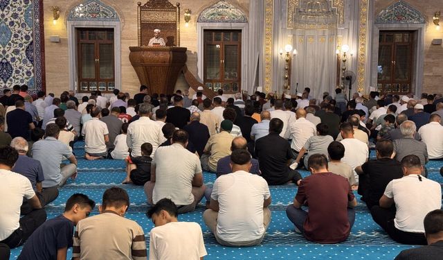 Kahramanmaraş ve çevre illerde Mevlit Kandili coşkusu