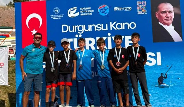 Kahramanmaraşlı kano sporcuları Eskişehir’de madalyaları topladı