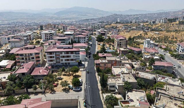 Kahramanmaraş'ta 26 noktada sıcak asfalt mesaisi!