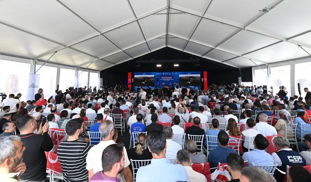 Kahramanmaraş'ta 5 Yeni Yatırım Açıldı, 4 Bin 500 Sosyal Konut Daha Yapılacak