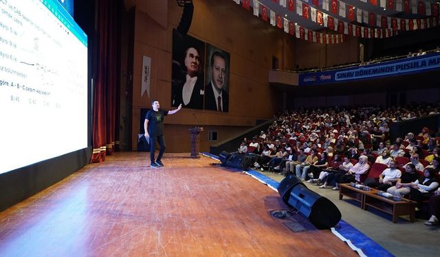 Kahramanmaraş'ta KPSS genel tekrar kampı başladı