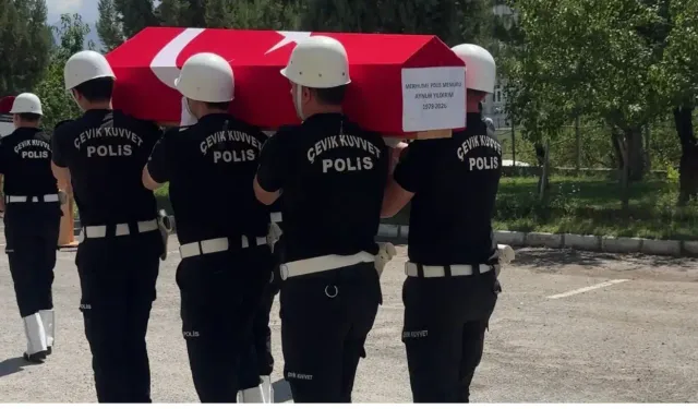 Kahramanmaraş’ta polis memuru Aynur Yıldırım son yolculuğuna uğurlandı