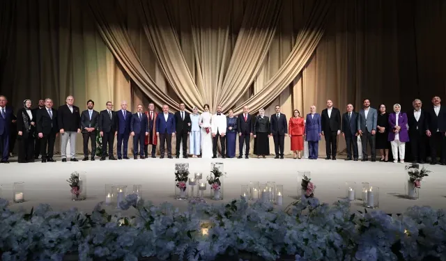 Miss Turkey birincisi evlendi! Nikâhına tam 34 kişi şahitlik etti