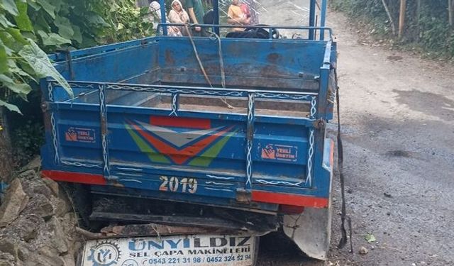 Ordu'da patpat devrildi: 8 kişi yaralandı