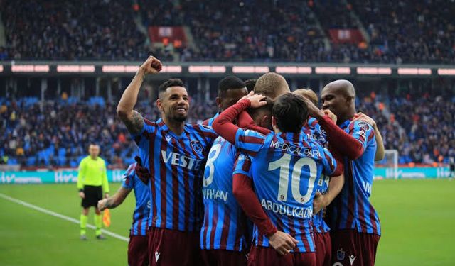 Trabzonspor’da yıldız futbolcunun sakatlığının detayları belli oldu
