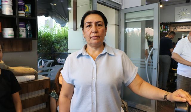 70 bin nüfuslu mahallenin çocuklarının okul tıraşı kadın muhtardan