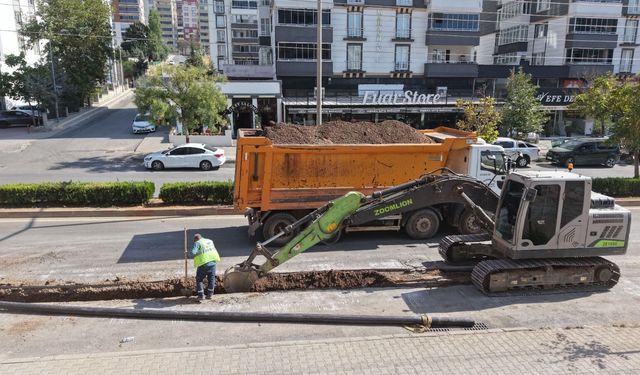 Bahçeci Hoca Bulvarı’nda İçmesuyu Altyapısı Yenileniyor