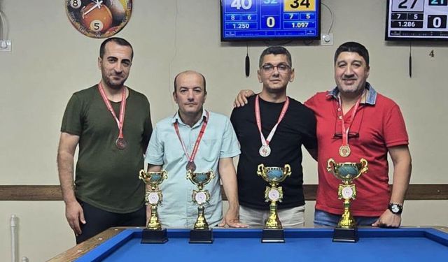 Bilardo şampiyonasında Kahramanmaraşlı sporcular kürsüye çıktı