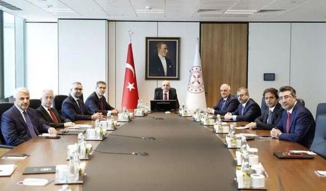 Finansal İstikrar Komitesi'nde Kimler Var, Üyeleri Kimler? Finansal İstikrar Komitesi Nedir, Amacı Nedir?