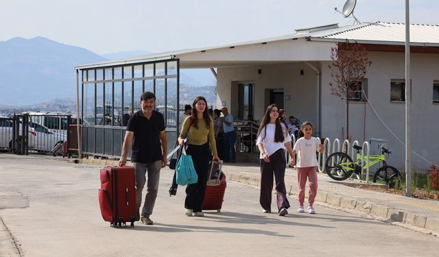 Kahramanmaraş’a Üniversite İçin Gelen Öğrenciler Yurtlarına Yerleşiyor