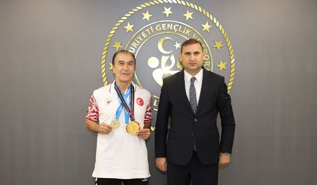 Kahramanmaraşlı Teyfik Çelik dünya şampiyonu oldu