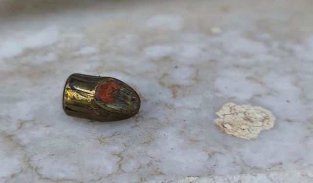 Kahramanmaraş'ta yorgun mermi çocuğun koluna isabet etti