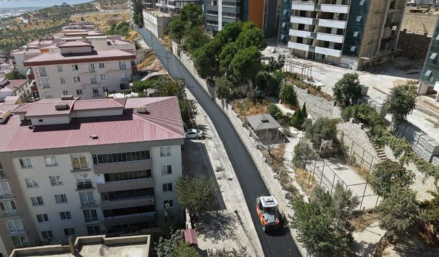 Kâtip Çelebi Caddesi sıcak asfaltla yenileniyor