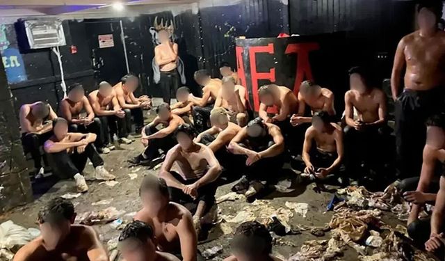 Öğrenci Kulübüne Baskın: Bodrumdan 30 Öğrenci Çıktı