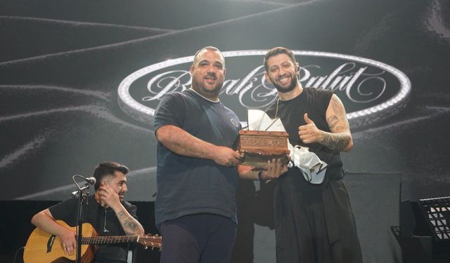 Onbinlerce kişinin coşkuyla katıldığı Blueland Gençlik Festivali Sona Erdi