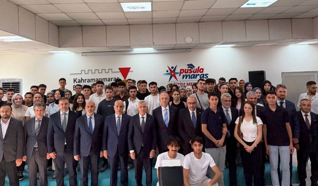 Pusula Maraş Eğitim Merkezi Açıldı! Bin Öğrenciye Ücretsiz Eğitim