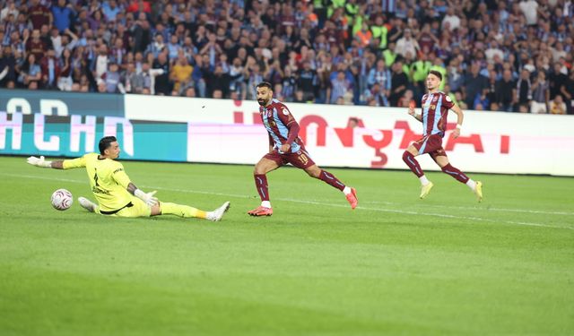 Trabzonspor 4-0 Galatasaray maç özeti ve golleri! Salah şov yaptı