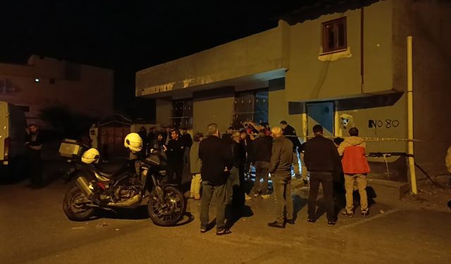 Adana'da Eve Patlayıcı Atıldı: Yaralanan Olmadı