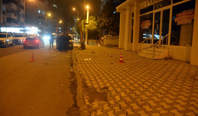 Kahramanmaraş'ta Silahlı Saldırıda 2 Kişi Yaralandı
