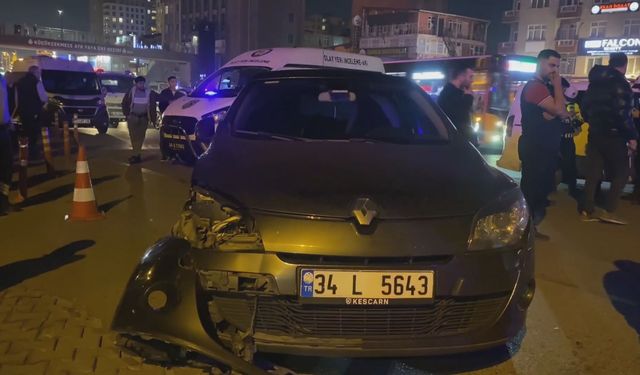 Küçükçekmece'de Kazada Motosikletli Hayatını Kaybetti
