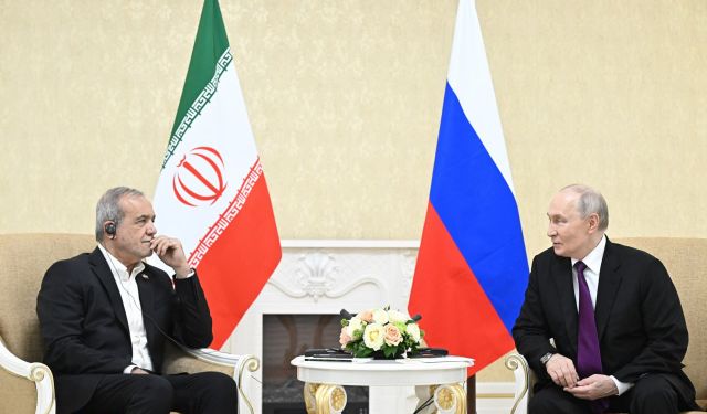 Putin: Bölgedeki çatışmanın çözüm için İran'a destek vermeye hazırız