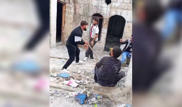 Şanlıurfa'da Metruk Evde 4 Kişiye Saldırı Kameraya Alındı