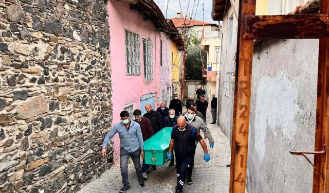 İki Gündür Haber Alınamayan Adam Evinde Ölü Bulundu