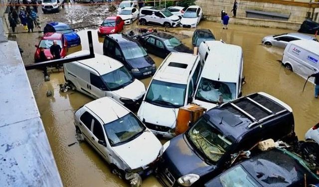 İstanbul sel hasar tespiti nasıl yapılır, araç sahipleri tazminat için nereye başvuracak?