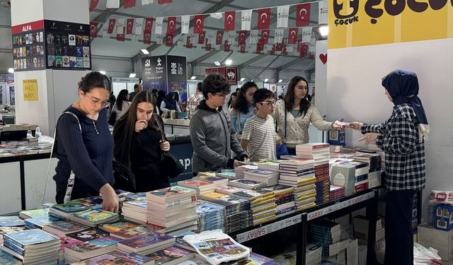Kahramanmaraş Kitap Fuarı’nda Öğrencilere 250 TL’lik Destek