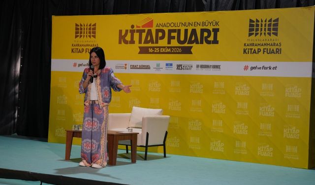Kahramanmaraş Kitap Fuarı'nda Reyhan Çınar'dan Türkçe uyarısı!