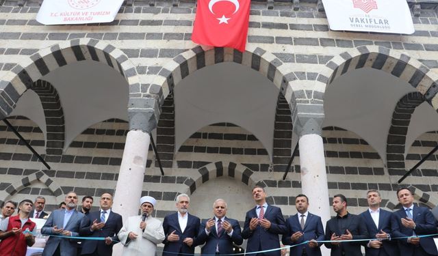 Kahramanmaraş merkezli depremlerde hasar gören 6 cami yeniden ibadete açıldı