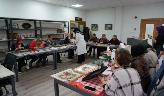 Kahramanmaraş’ta kadınlara yönelik atölyeler için başvurular başladı