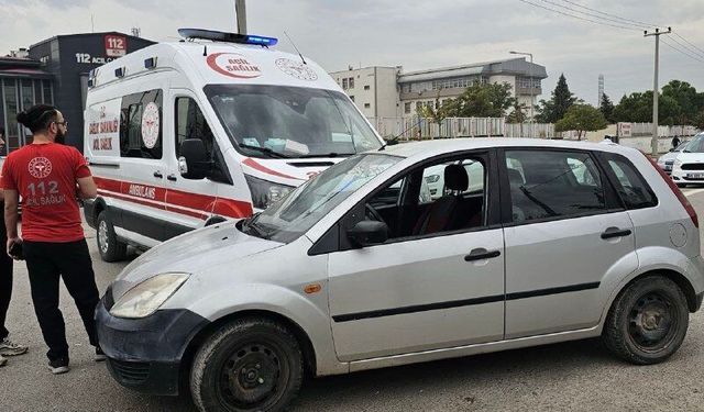 Kahramanmaraş’ta korkutan kaza! Otomobil ve ambulans çarpıştı
