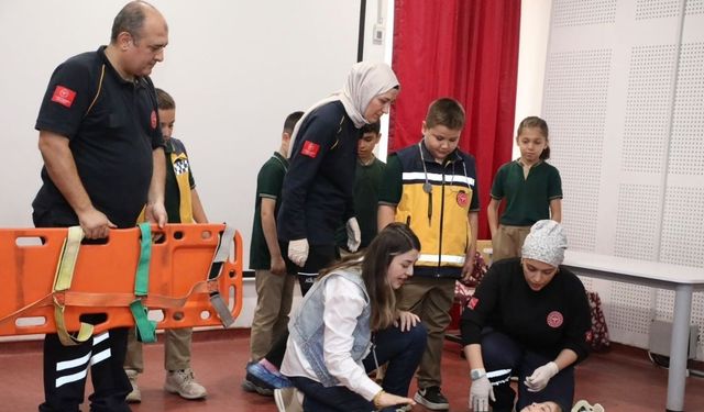 Kahramanmaraş’ta “Sağlıklı Çocuk, Sağlıklı Gelecek” projesi öğrencilerle buluştu
