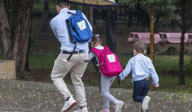 Sakarya’da okullar 16 Ekim Cuma günü tatil mi? Kimler idari izinli sayılacak?