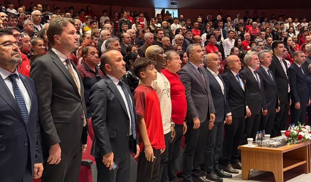 Şifo Mehmet, Tanju Çolak ve Yattara Kahramanmaraş’ta