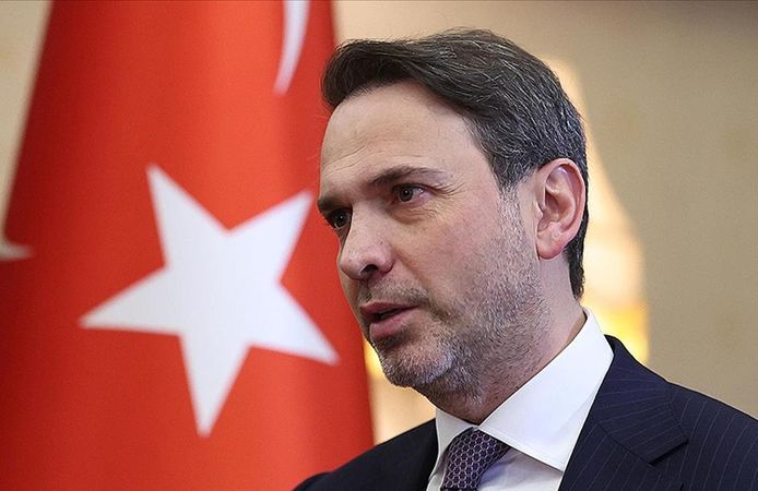 Bakan Bayraktar, elektrik kesintileriyle ilgili endişelenecek bir durumun bulunmadığını söyledi
