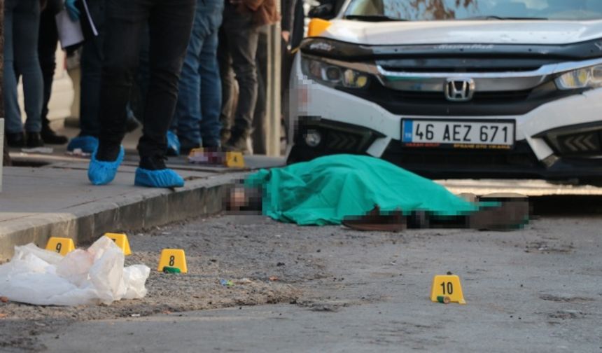 Kahramanmaraş’ta Baba olay yerinde, oğlu hastanede hayatını kaybetti