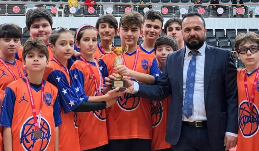 Okul Sporları Küçükler Basketbol İl Birinciliği Turnuvası Tamamlandı