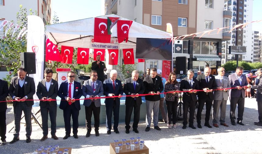 Filistin'e destek için Hayır Çarşısı kuruldu