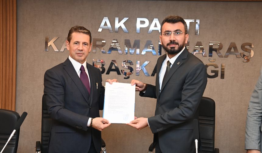 Dr. Ali Ünsal, Onikişubat Belediye Başkanlığı’na aday adaylığı başvurusunu yaptı