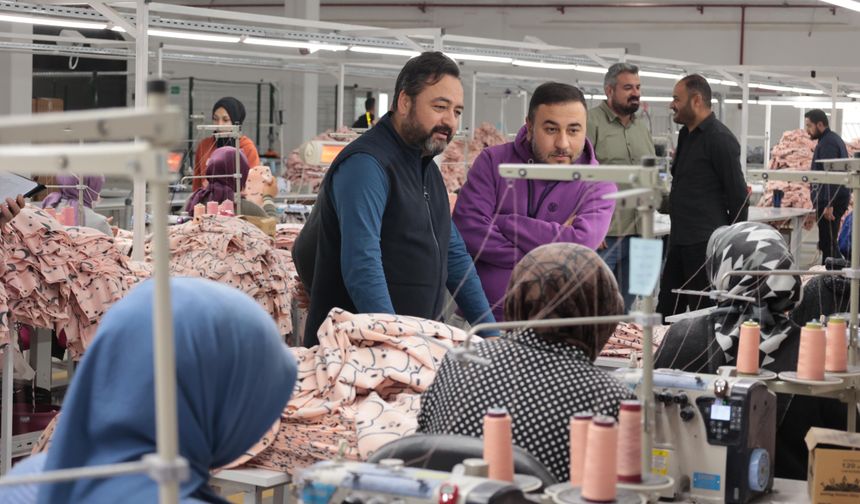 Gürbüz, “Tekstil fabrikamız 50 bin ürün ihracatı için sipariş aldı”